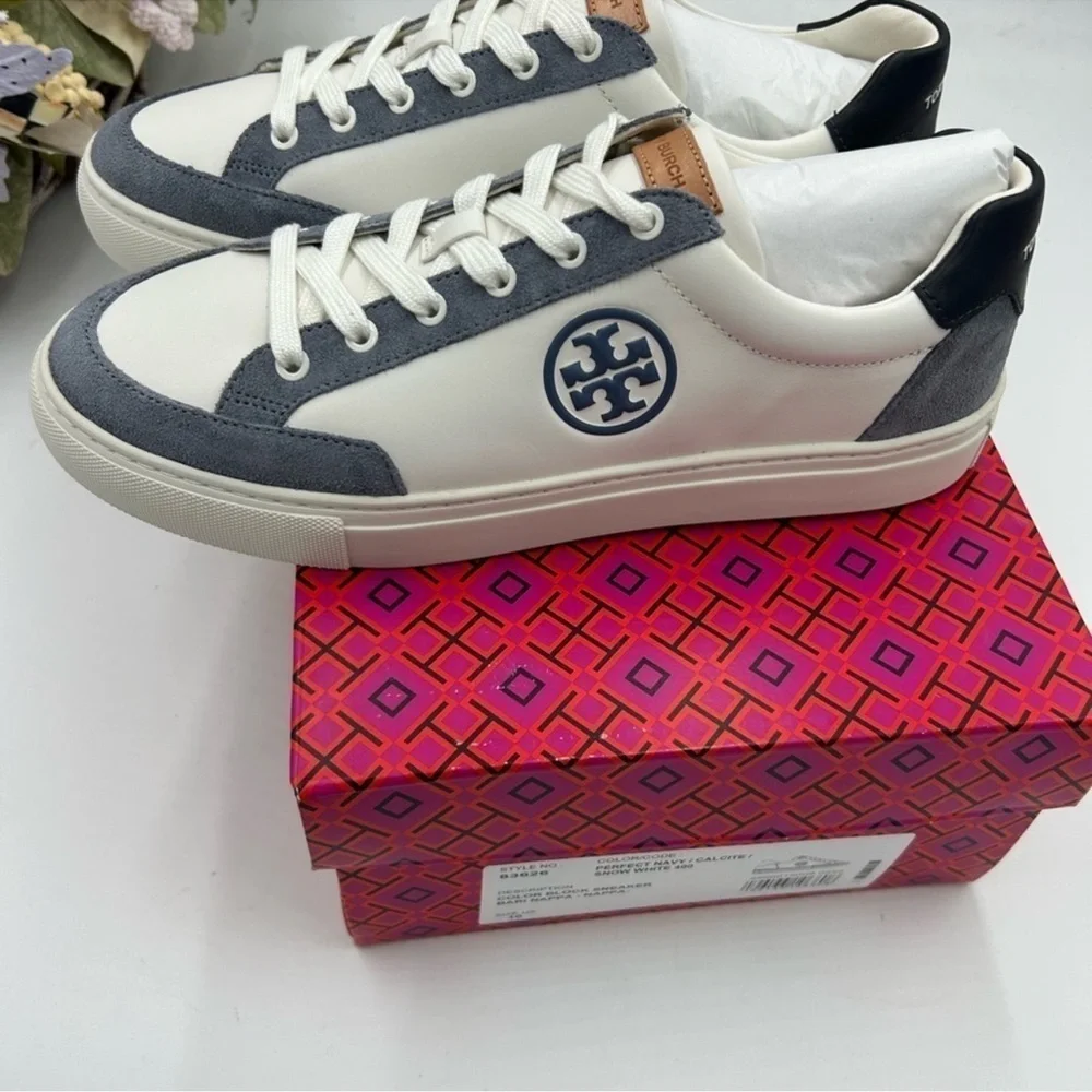 Women’s Tory Burch, color block signature logo sneakers size 10
